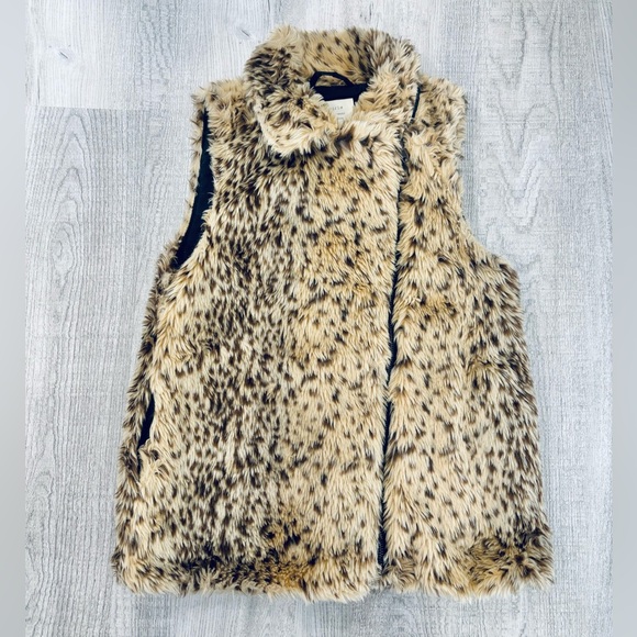 Zara Other - Zara Girls Animal Print Faux Fur Zip Outerwear Vest Size L